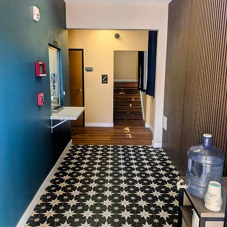 Star Inn Hotel Maywood Εξωτερικό φωτογραφία
