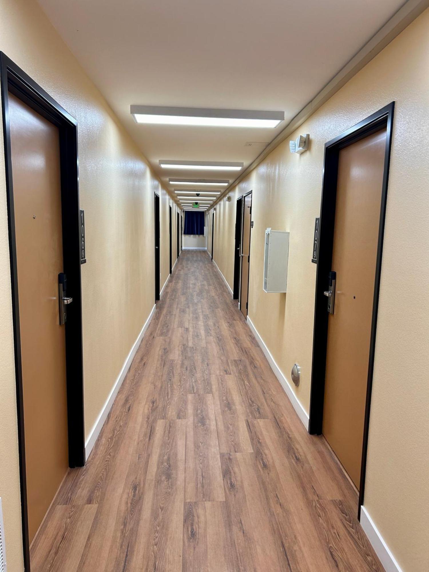 Star Inn Hotel Maywood Εξωτερικό φωτογραφία